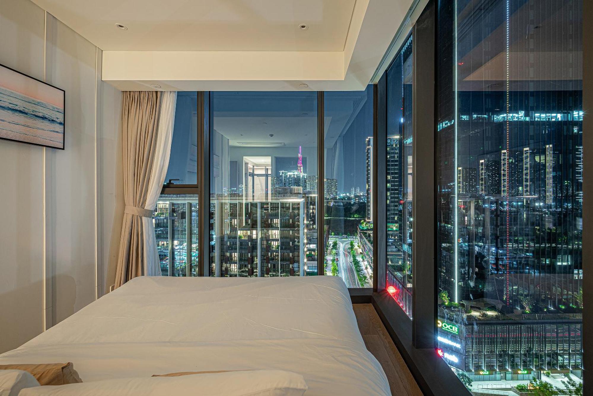 The Metropole Opera Residence By Kaystay Ho Chi Minh City Room photo