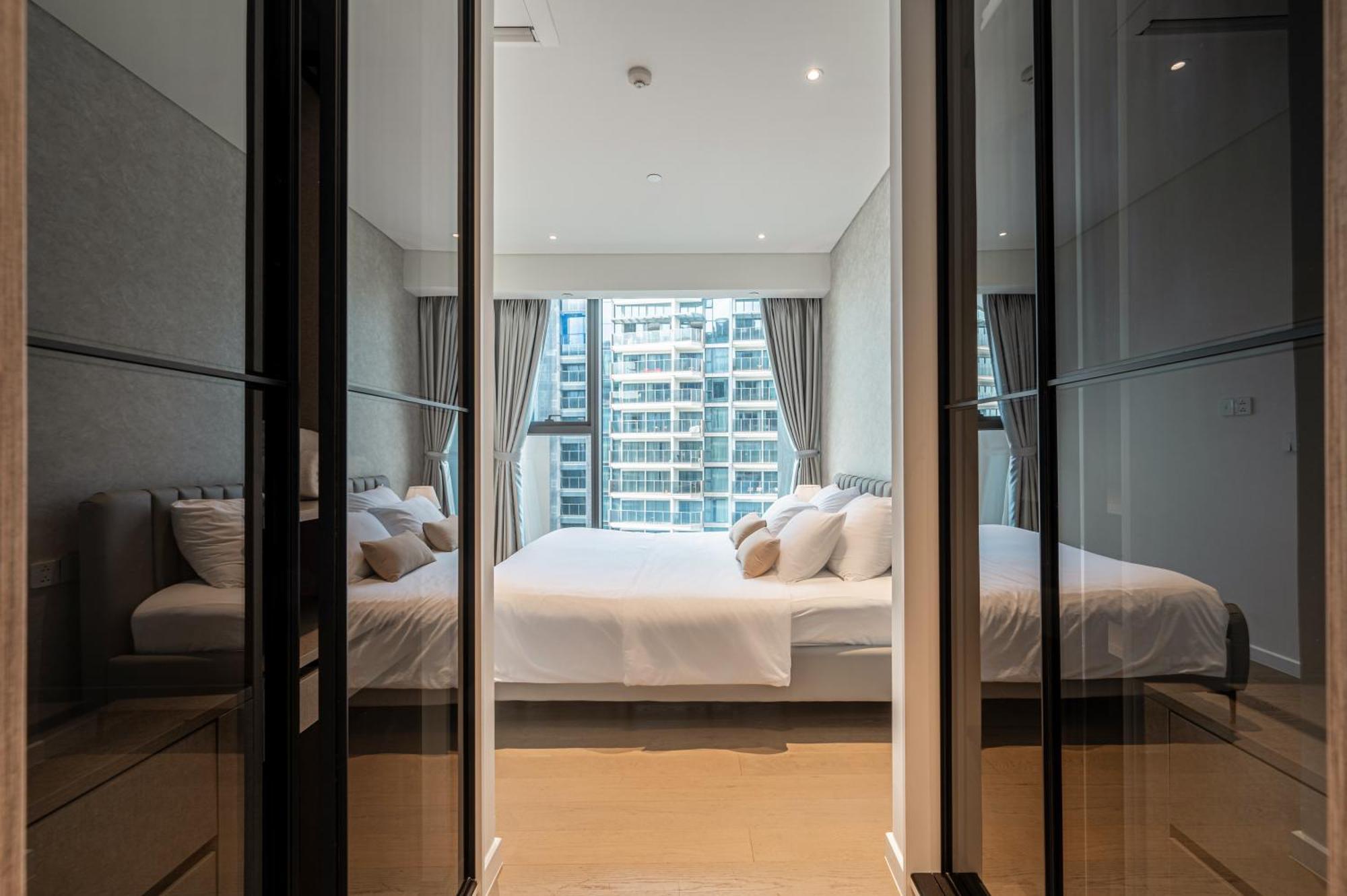 The Metropole Opera Residence By Kaystay Ho Chi Minh City Room photo